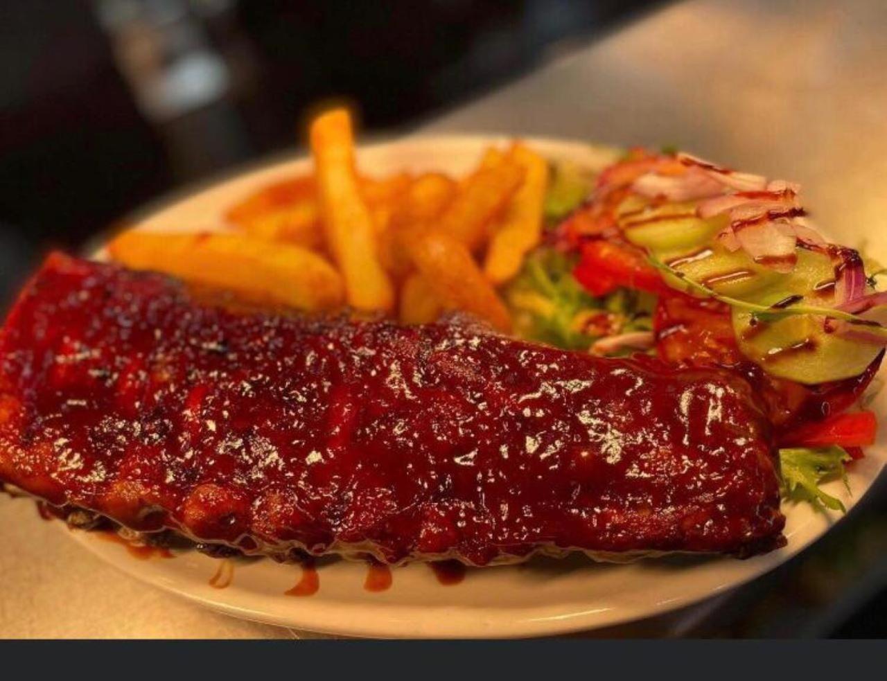 The Manor Inn Pub And Steakhouse, Fridaythorpe, Driffield يورك المظهر الخارجي الصورة